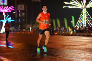 BIB: 893
                            <button type="button" onclick="openModal(16171980)" class="btn btn-primary btn-sm float-right btn-popup" data-toggle="modal" data-target=".modal-high-quality">
                        <i class="fas fa-shopping-cart"></i> Add to Cart
                    </button>
                                            <button type="button" onclick="isThisMe(16171980, true)" class="btn btn-success btn-sm float-right btn-popup btn-isme hidden" data-toggle="tooltip" data-placement="bottom" title="นี่คือรูปของคุณใช่ไหม คลิกที่นี่เพื่อเอาเข้าอัลบั้ม">
                        <i class="fas fa-plus"></i> Add to album
                    </button>
                    <button type="button" onclick="isThisMe(16171980, false)" class="btn btn-warning btn-sm float-right btn-popup btn-isnotme hidden">
                        <i class="fas fa-ban"></i> Remove from album
                    </button>